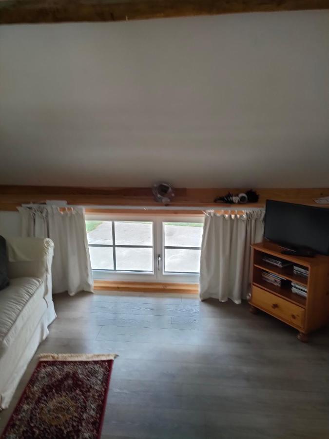 Apartament Les Petits Champs Buais-les-Monts Zewnętrze zdjęcie